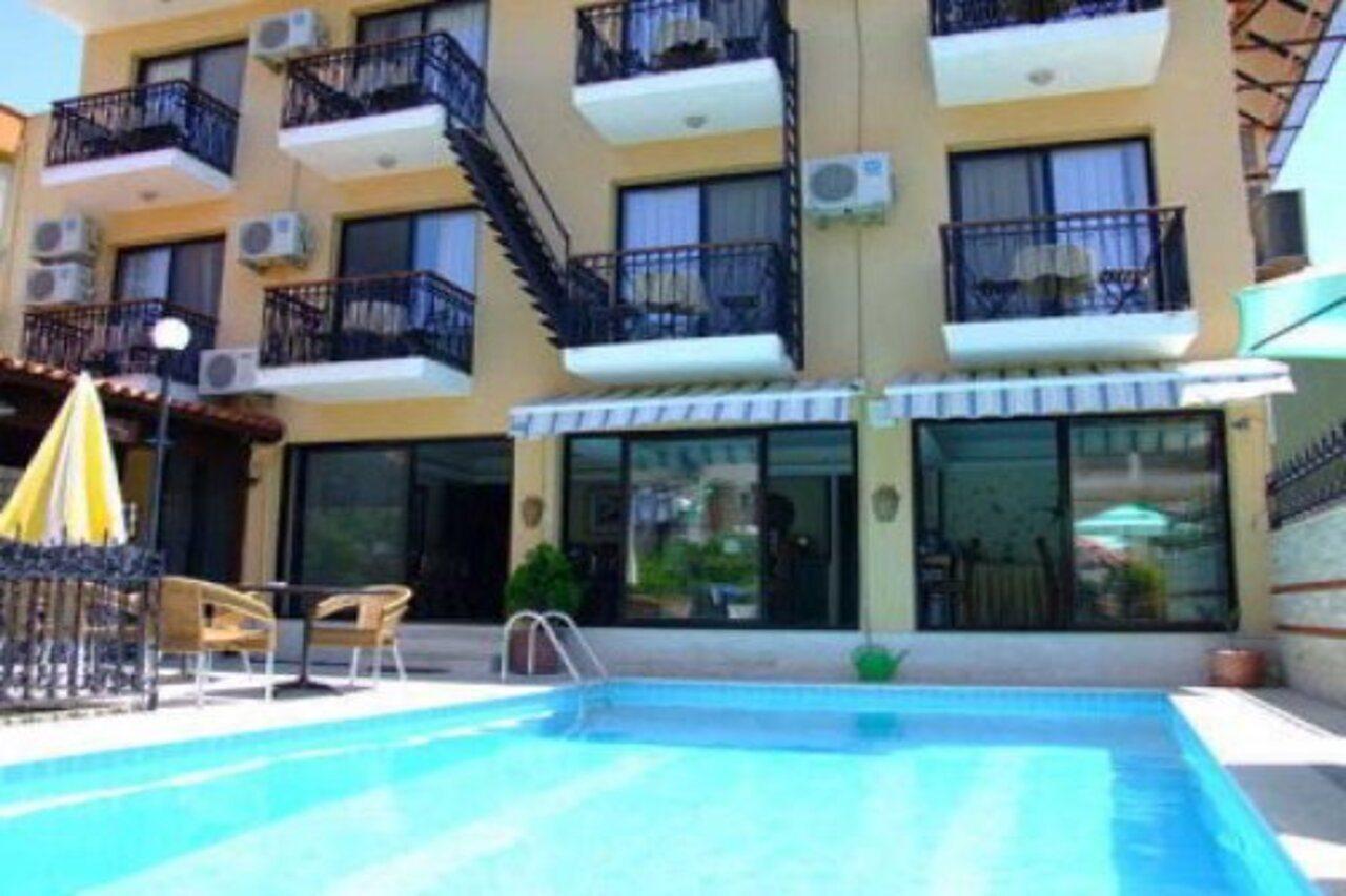 Foca Yali Hotel Exterior photo